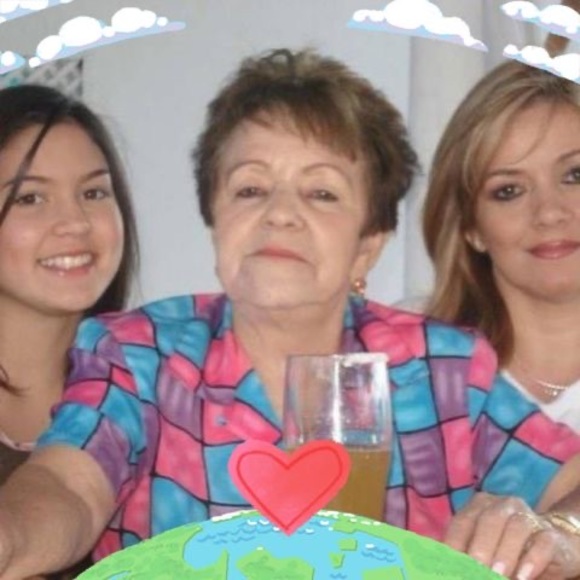 Meet your Posher, Lucero - Picture 1 of 1